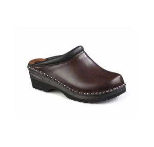 Common Footwear and Clog Questions Answered - Superior ClogsSuperior Clogs